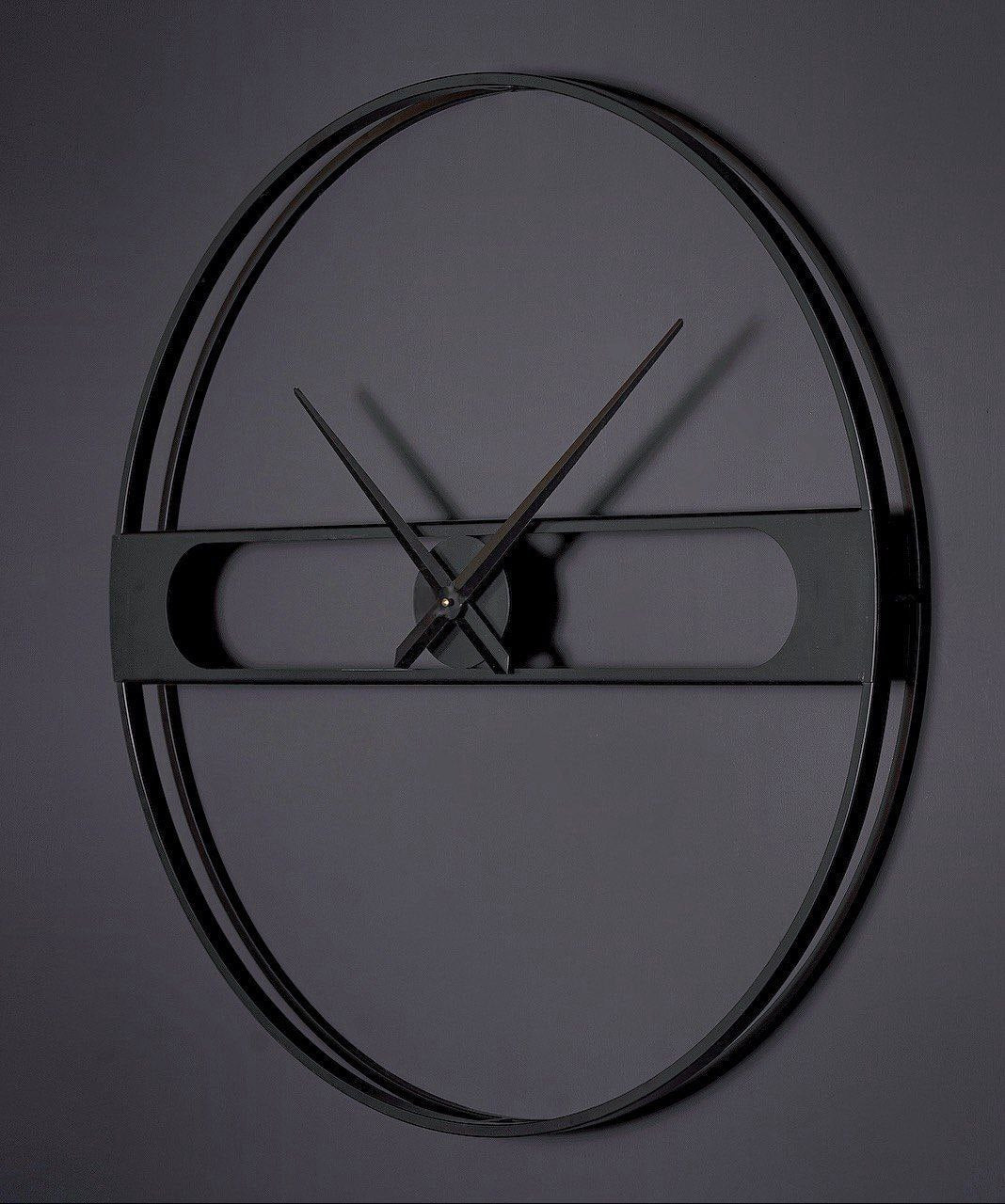 Seitenansicht – Wanduhr 80 cm – Venus - Black Carbon