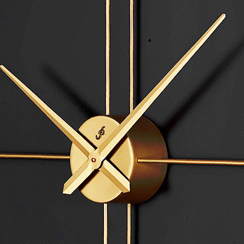 Zeus Plus Wanduhr 80 cm – Antikgold, Schwarz & Chrom | Runde Designer-Metalluhr von RH Clocks