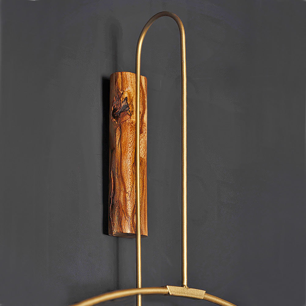 Signal Plus Wanduhr 80 × 110 cm – Black Carbon & Antikgold | Geometrische Metall-Designeruhr von RH Clocks